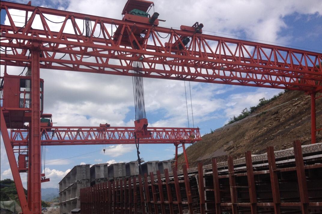 畢節(jié)起重機(jī)安全系統(tǒng)現(xiàn)場(chǎng)照片一
